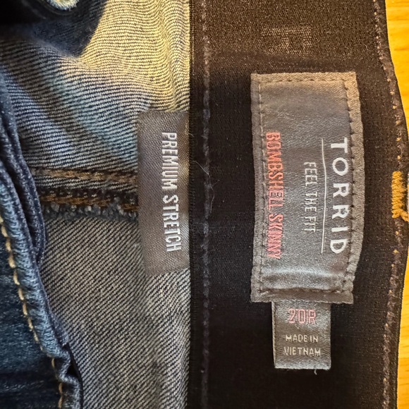 Torrid bombshell skinny Jeans - Picture 7 of 9